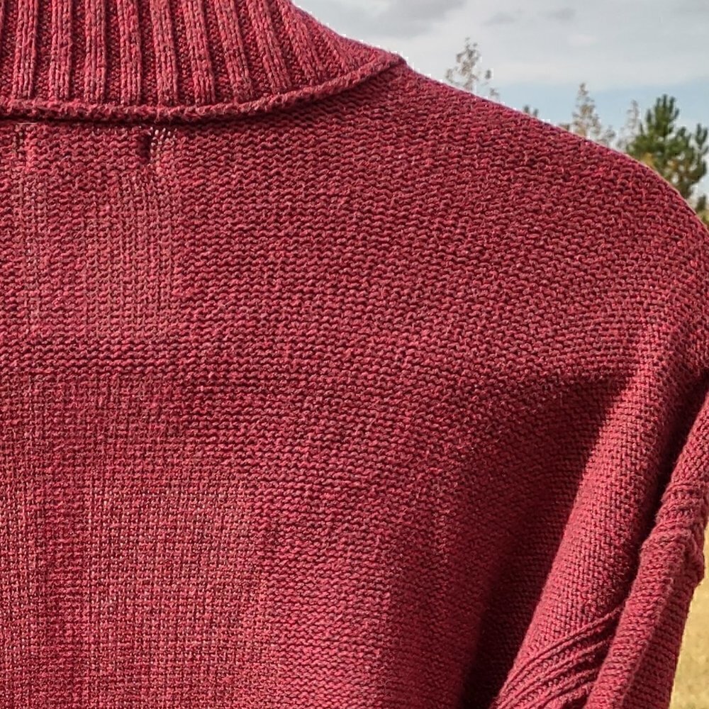 Eddie Bauer Burgundy Women's Sweater Size M - Picture 8 of 10